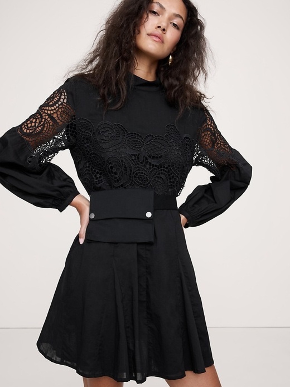 BANANA REPUBLIC Cotton & Lace Mock-Neck Dress With Removable Belt Bag